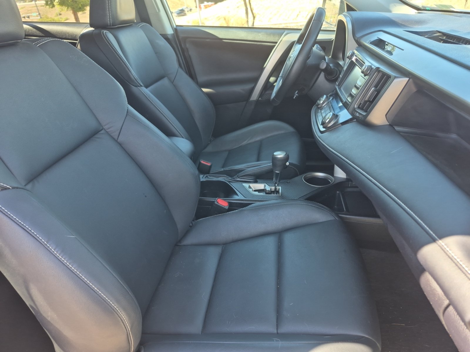 Used 2013 Toyota RAV4 Limited AWD/4WD image 42