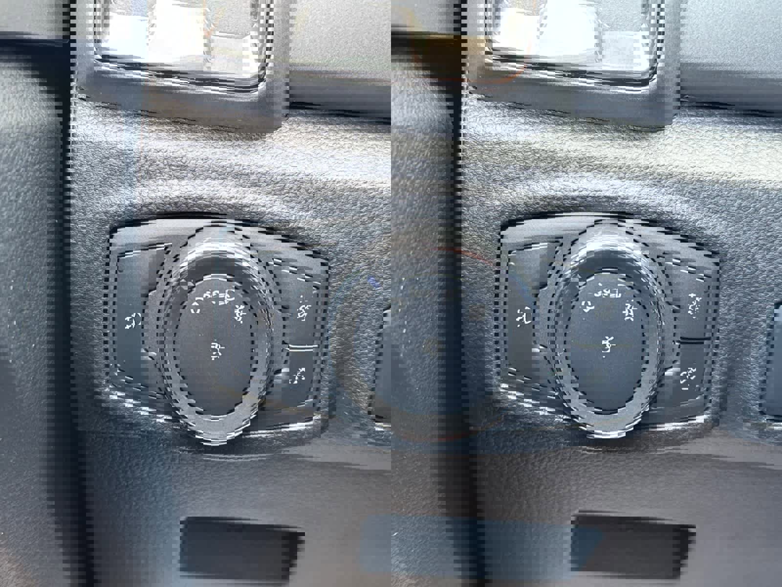 Used 2020 Ford Ranger XLT w/ Technology Package AWD/4WD image 19