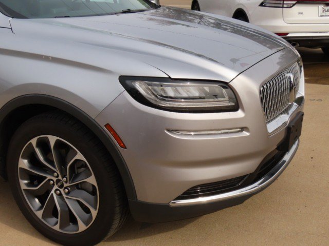 Certified 2022 Lincoln Nautilus Reserve w/ Luxury Package image 5