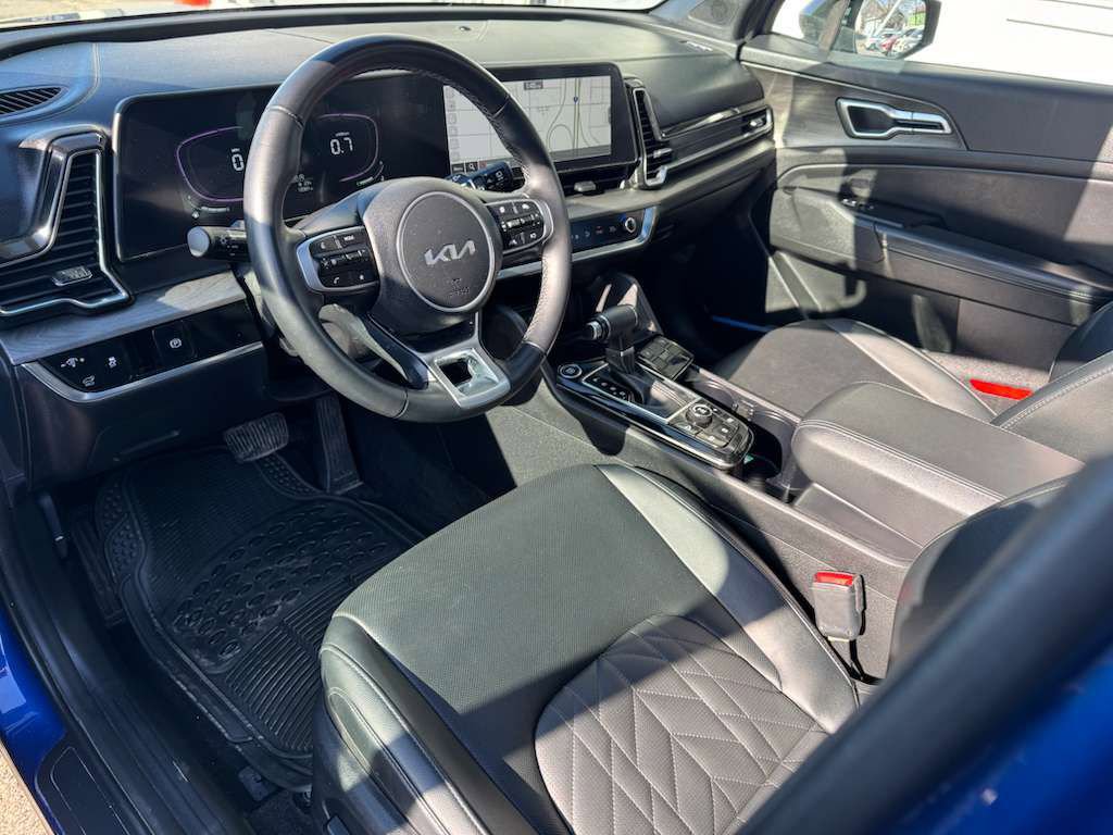 Used 2024 Kia Sportage X-Line w/ X-Line Premium Package image 17