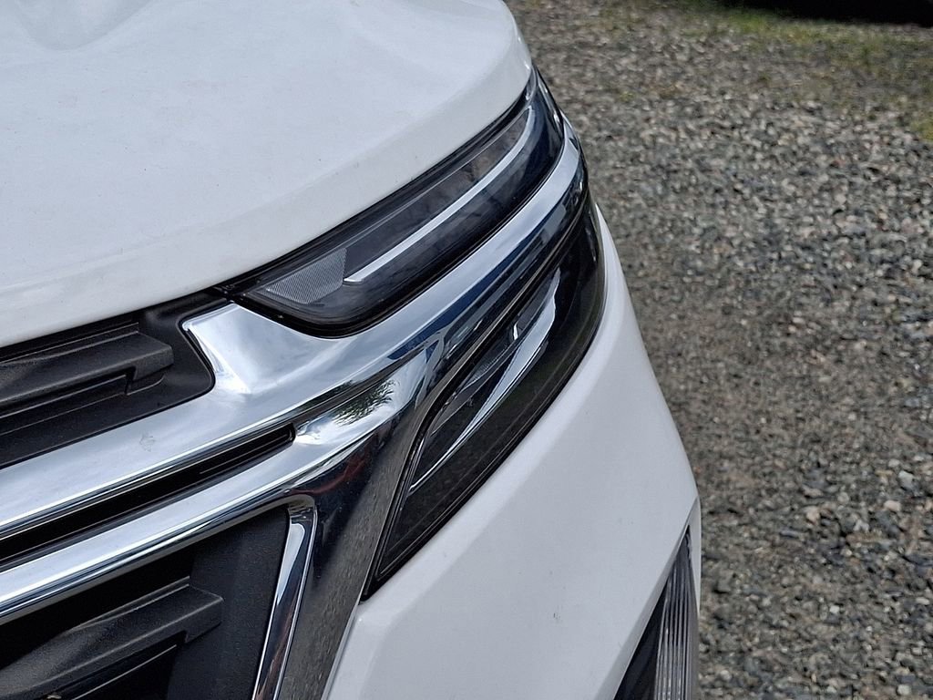 Used 2023 Chevrolet Equinox LT AWD/4WD image 36