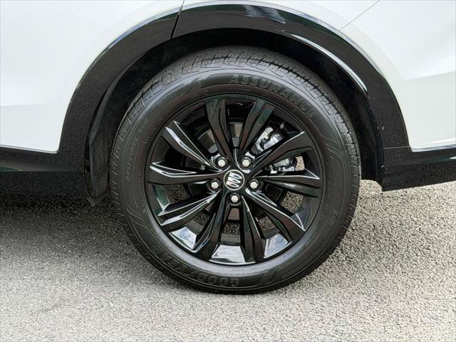 Used 2024 Buick Envista Sport Touring w/ Convenience I Package FWD image 10