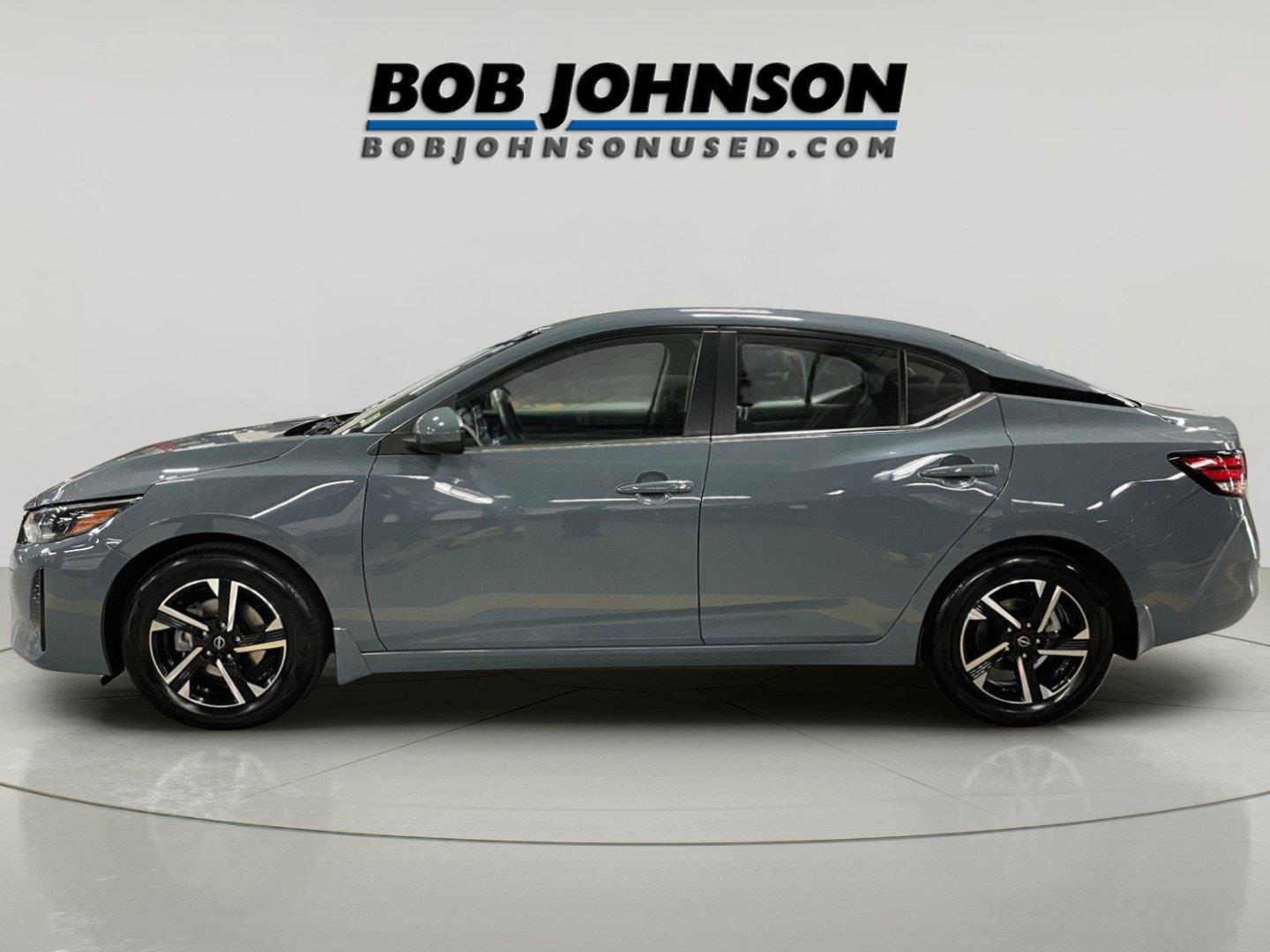 Used 2025 Nissan Sentra SV w/ All-Weather Package FWD image 4