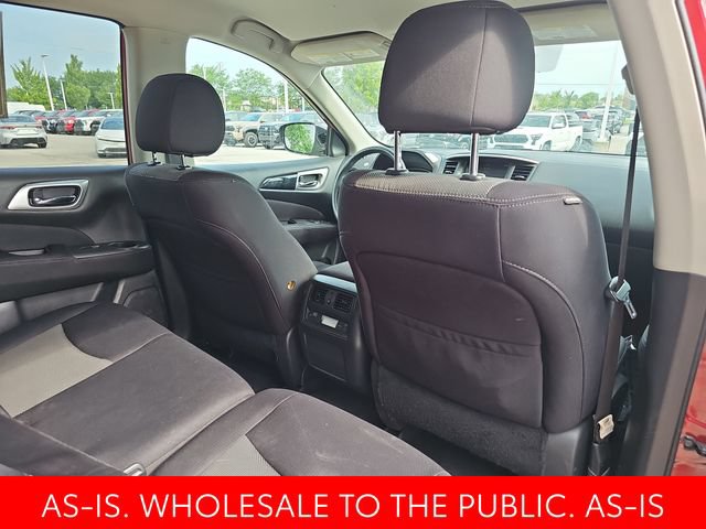 Used 2017 Nissan Pathfinder SV w/ SV Cold Weather Package AWD/4WD image 34