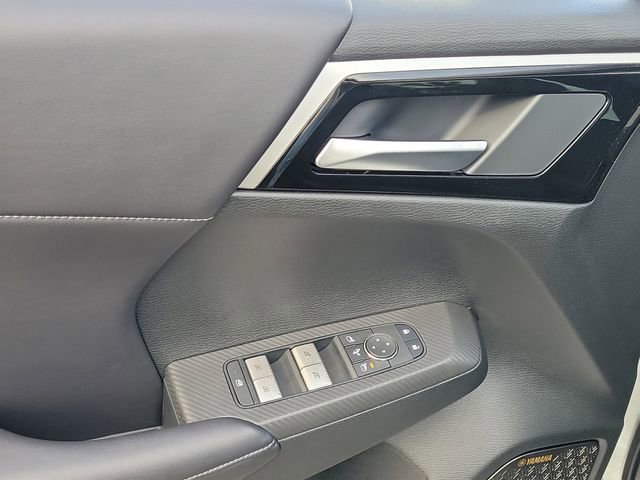 New 2026 Mitsubishi Outlander SE FWD image 24