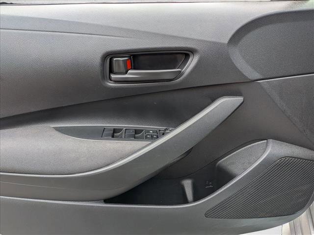Used 2023 Toyota Corolla LE FWD image 10