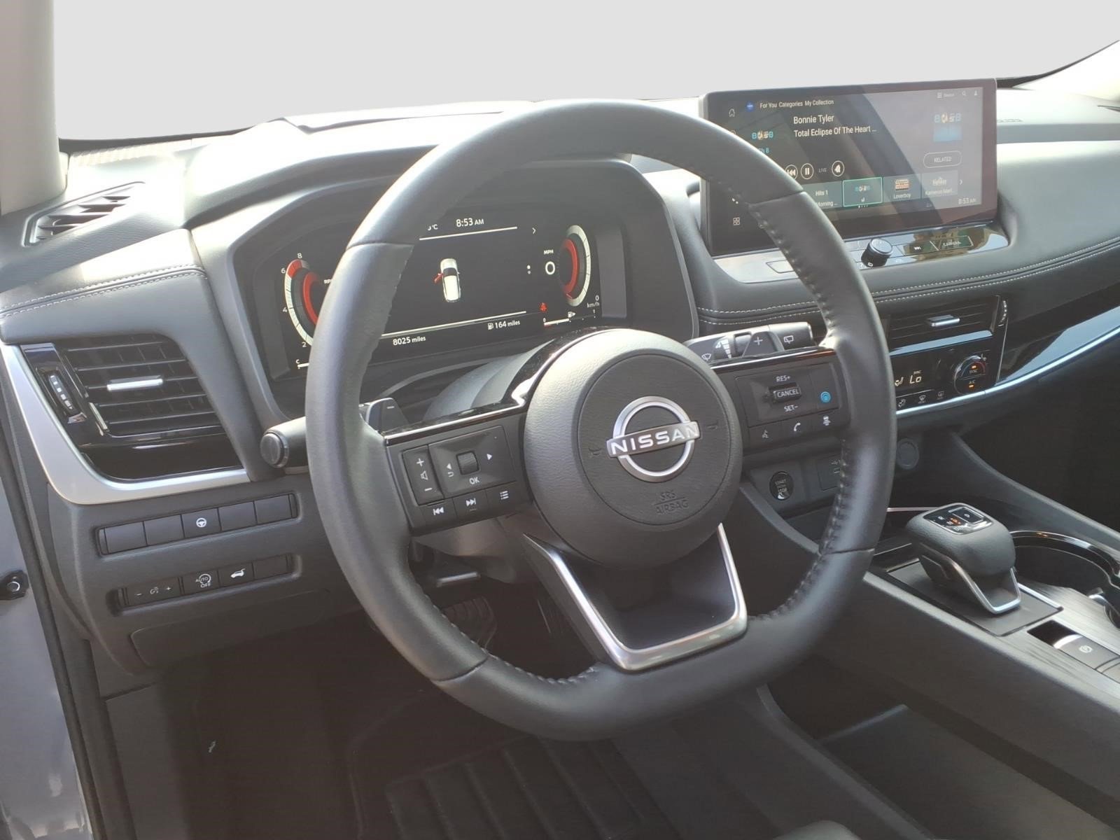Used 2024 Nissan Rogue SL AWD/4WD image 12