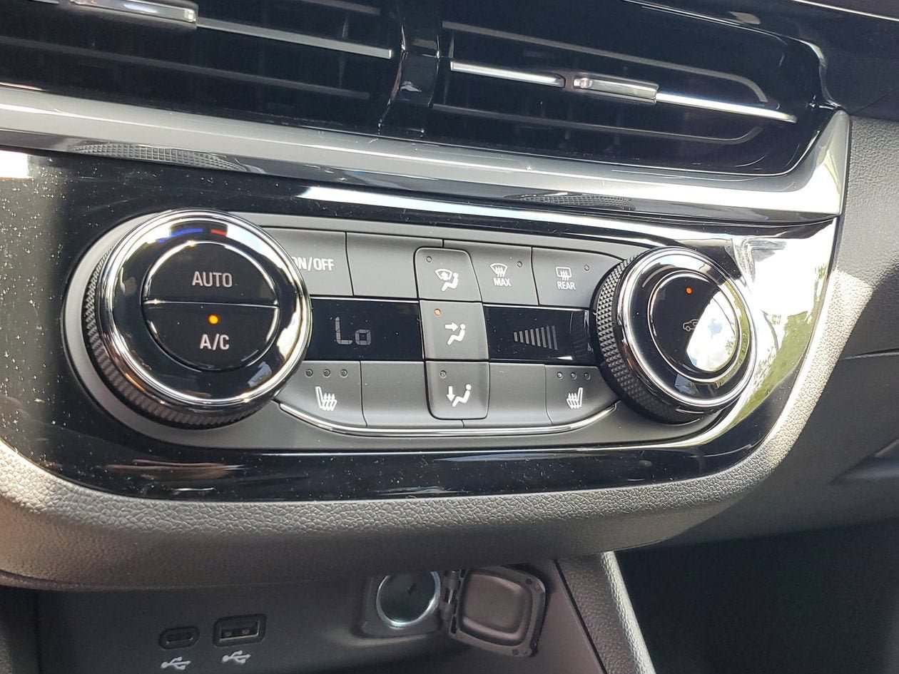 New 2026 Buick Envista Sport Touring w/ Convenience I Package FWD image 22