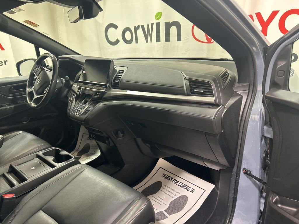 Used 2025 Honda Odyssey Sport-L image 12