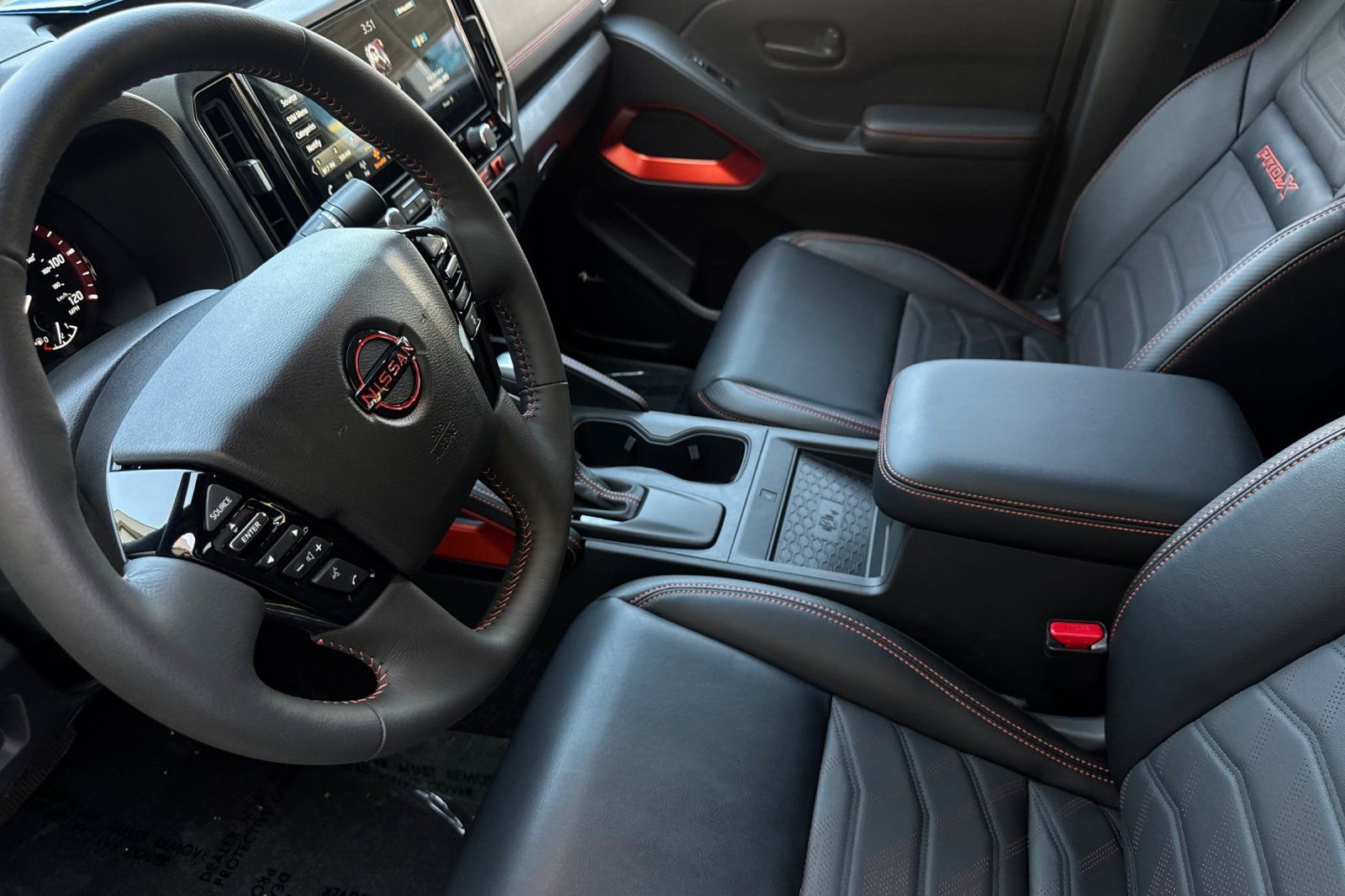 Used 2026 Nissan Frontier Pro-X w/ Pro Premium Package RWD image 10