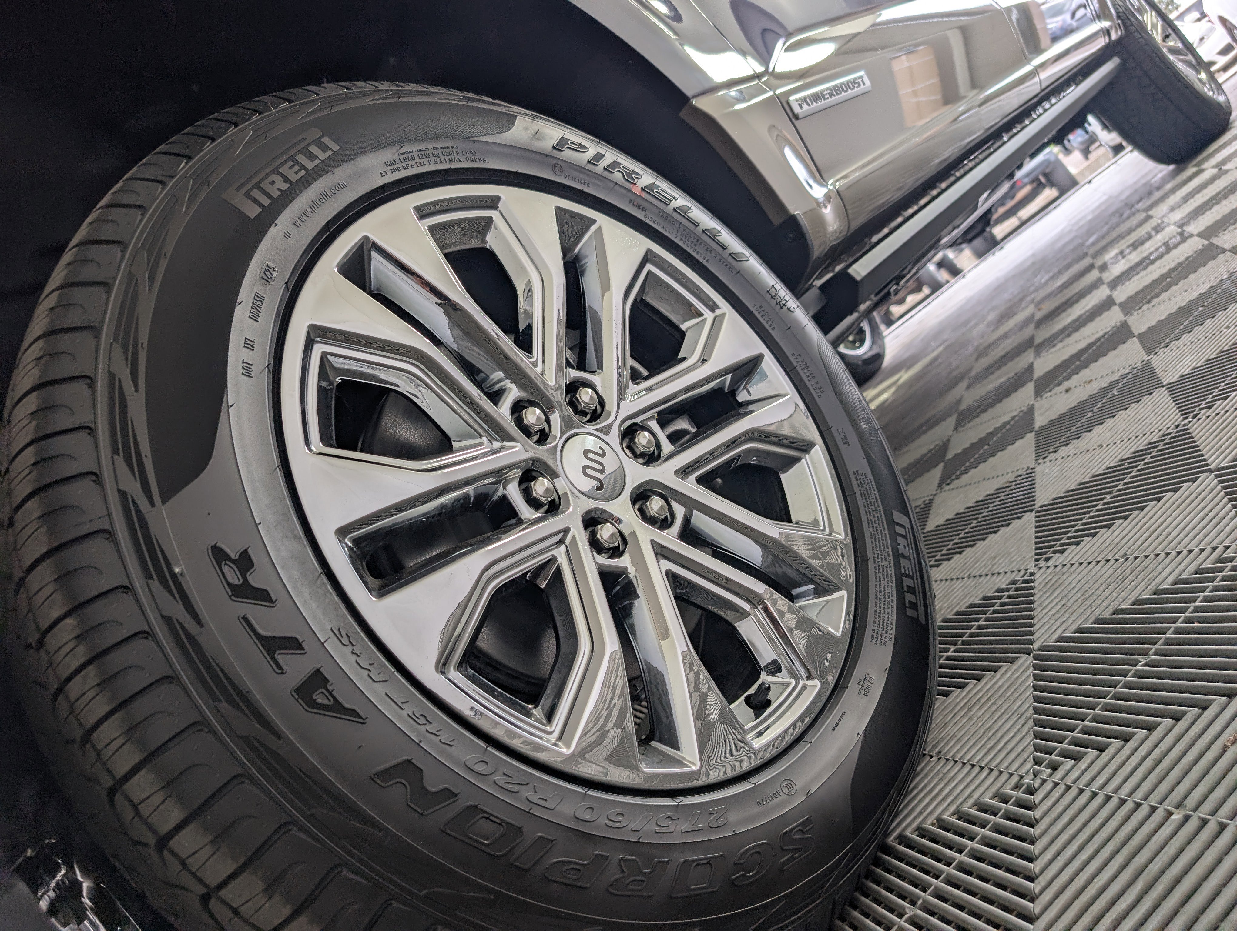 New 2025 Ford F150 King Ranch w/ FX4 Off-Road Package image 19