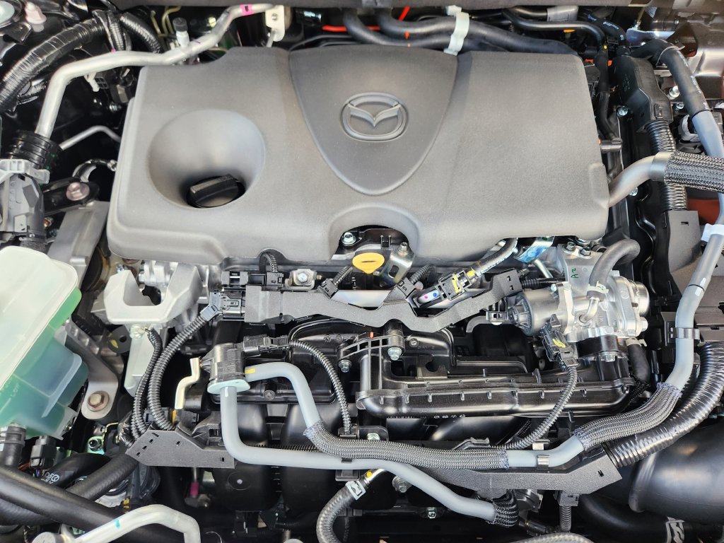 New 2026 MAZDA CX-50 AWD 2.5 Hybrid w/ Cargo Package image 21