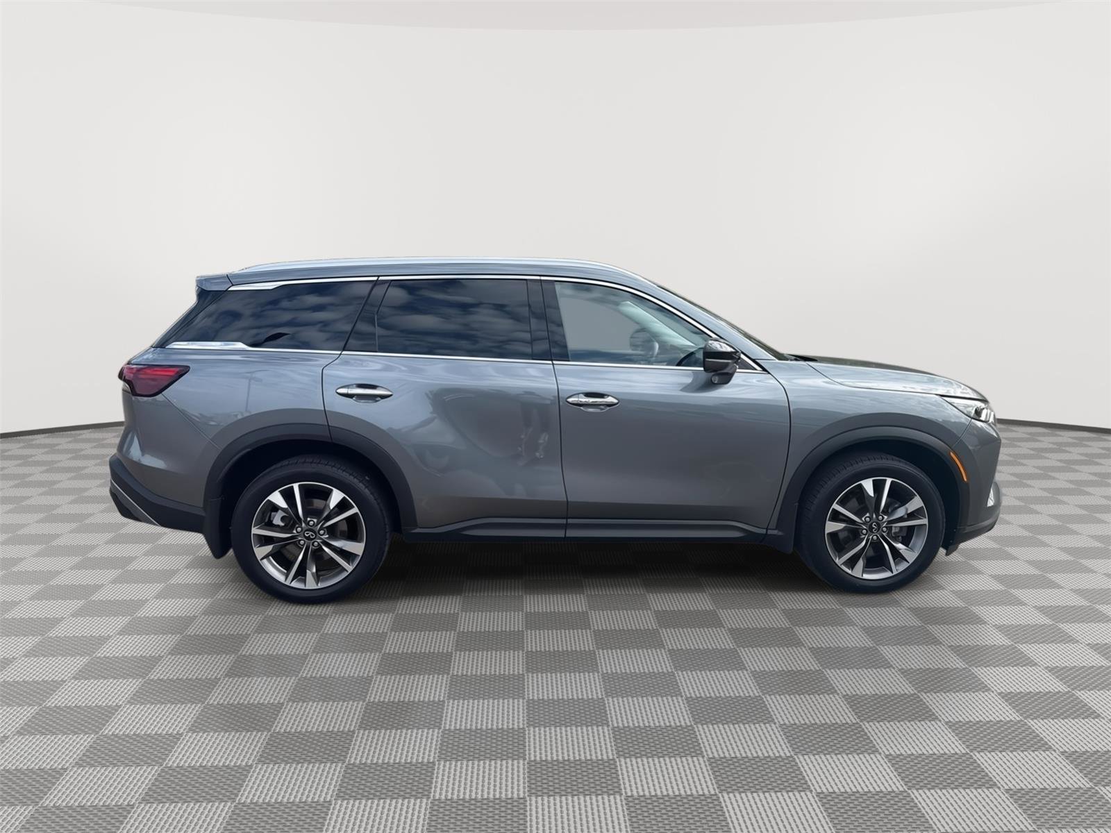Used 2023 INFINITI QX60 Luxe w/ Cargo Package AWD/4WD image 5