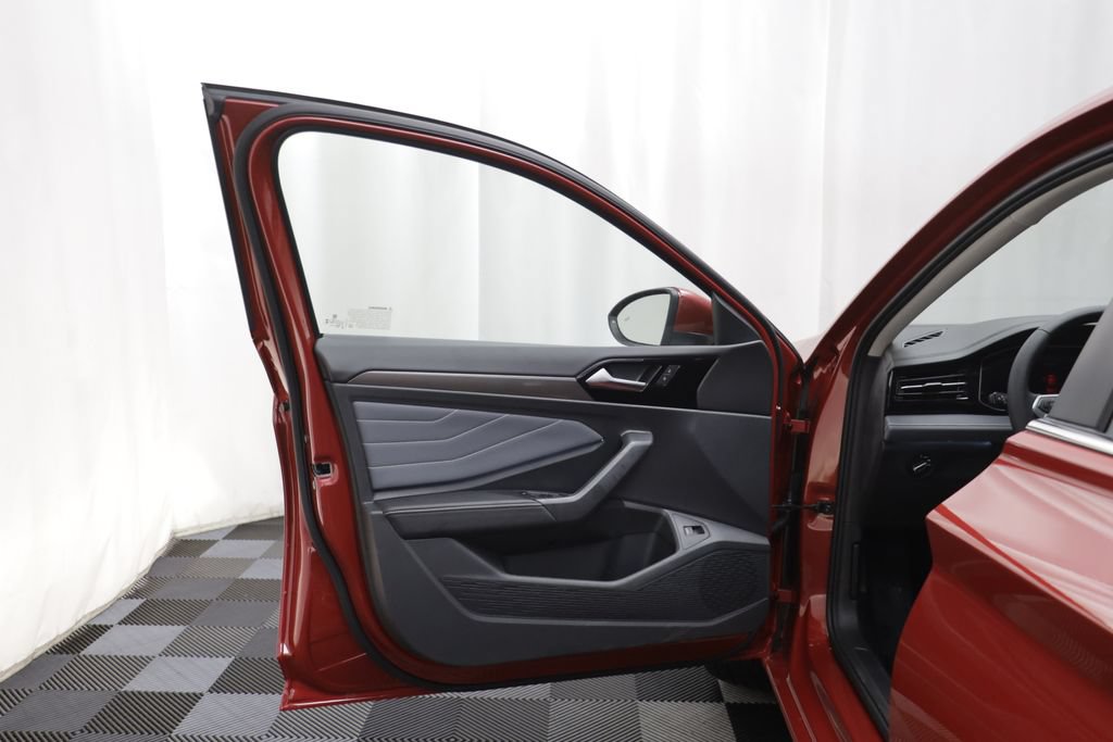 New 2027 Volkswagen Jetta SEL FWD image 5