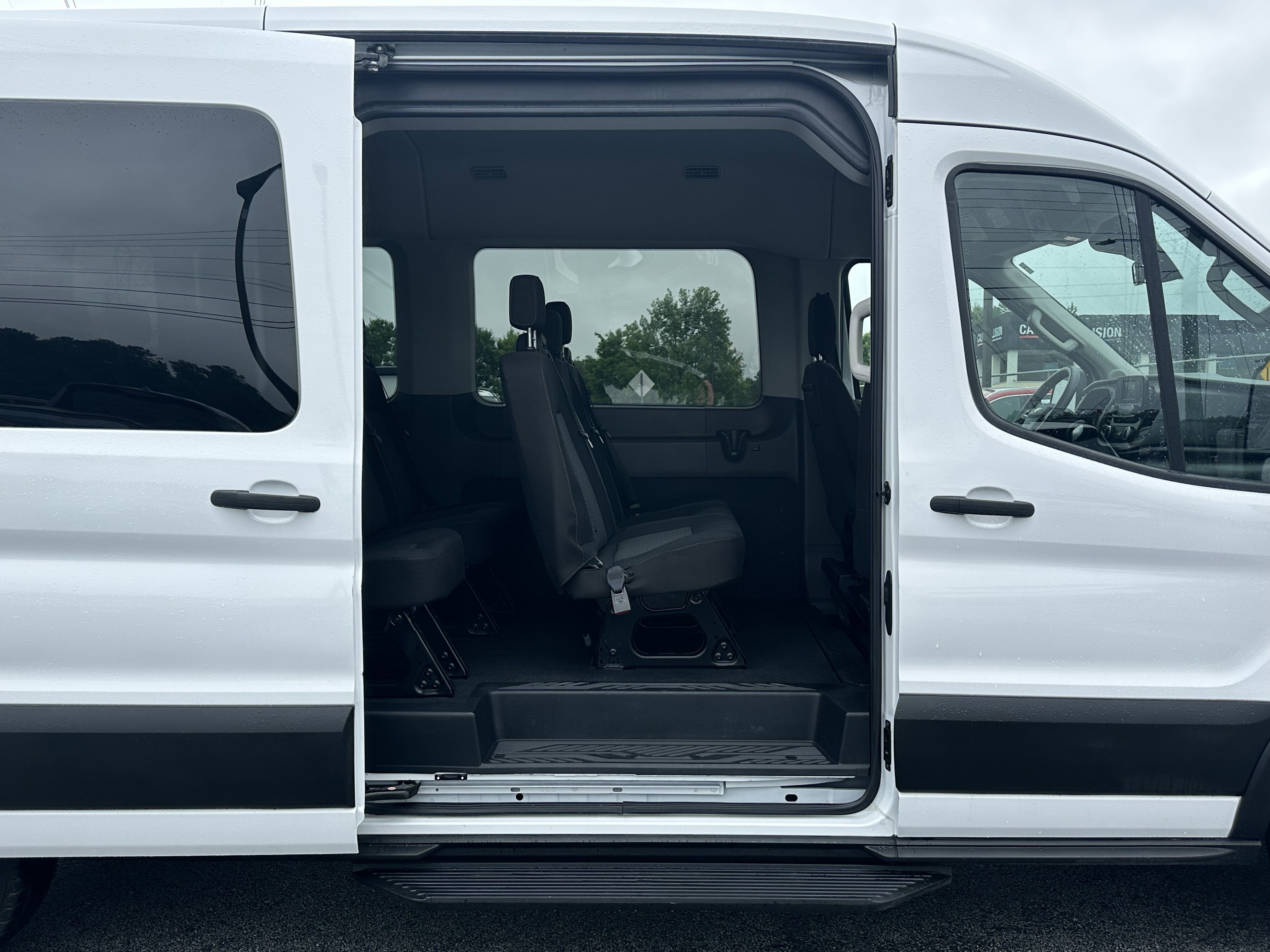 Used 2023 Ford Transit 350 XL RWD image 15