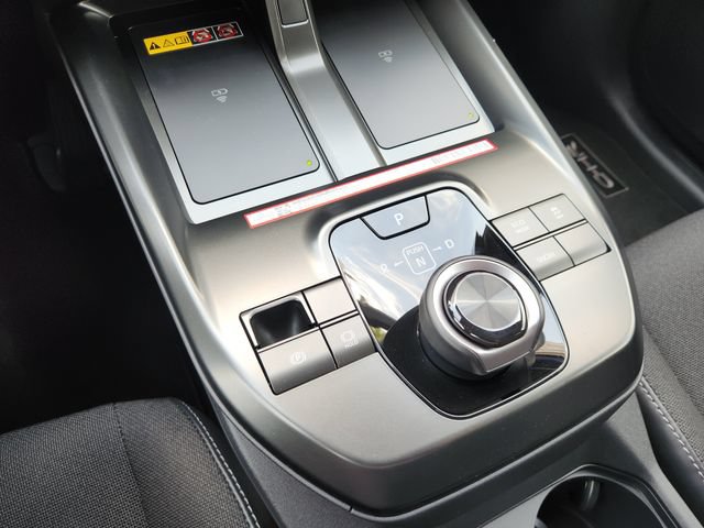 New 2026 Toyota C-HR AWD/4WD image 19