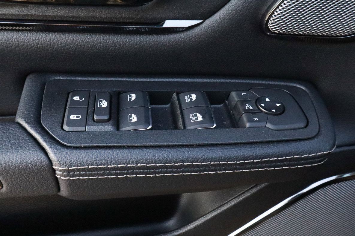 New 2026 RAM 1500 Rebel w/ G/T Package image 10