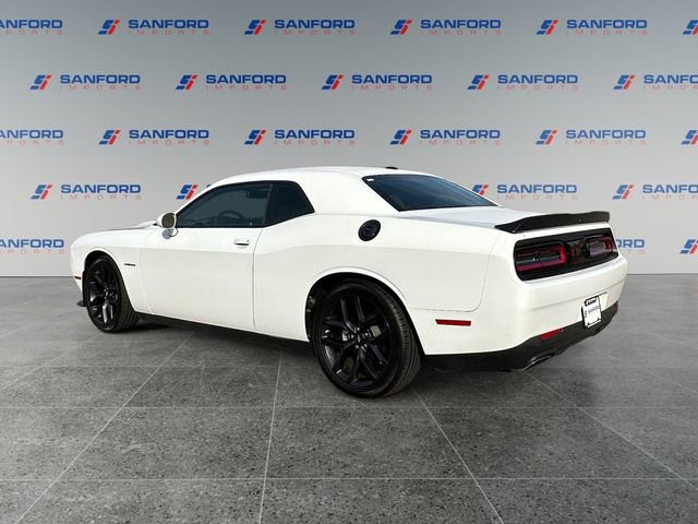 Used 2022 Dodge Challenger R/T w/ Blacktop Package image 3