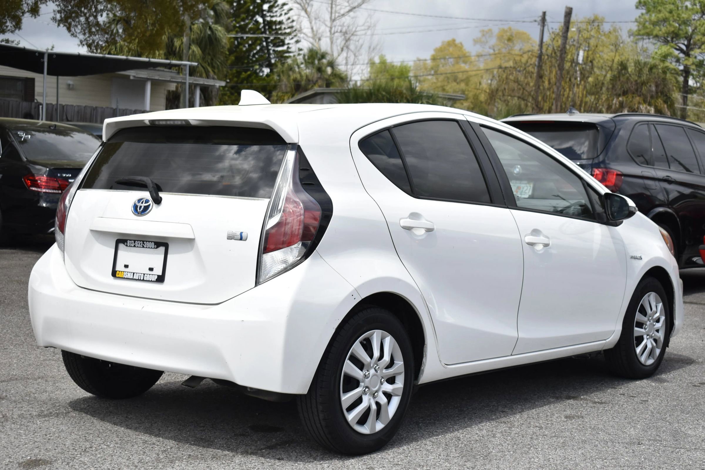 Used 2015 Toyota Prius C Two image 7