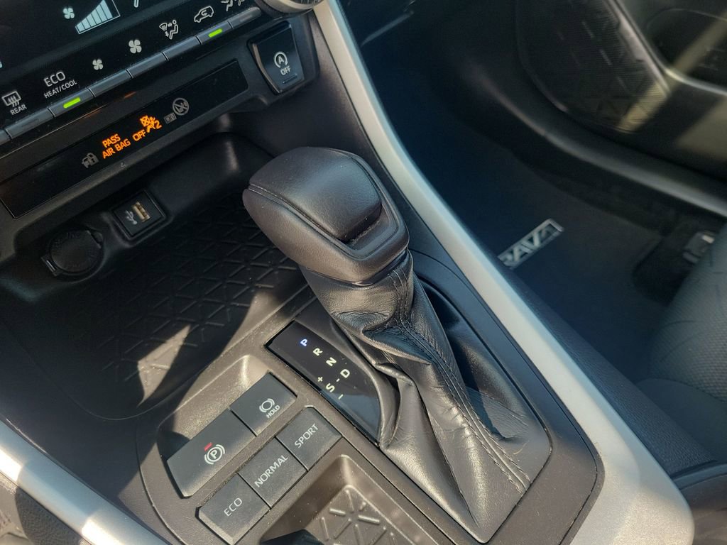 Certified 2023 Toyota RAV4 XLE w/ Convenience Package image 26