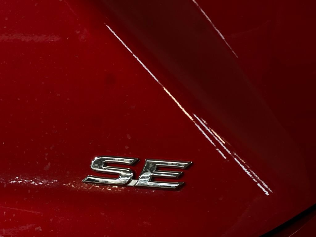 New 2026 Toyota Camry SE FWD image 7