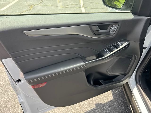 New 2026 Ford Escape Active w/ Tech Pack #1 FWD image 11