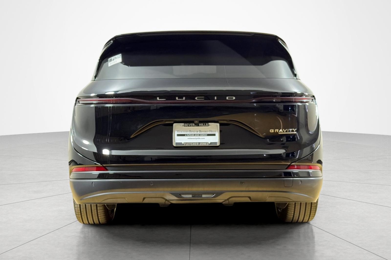 Used 2026 Lucid Gravity Grand Touring AWD/4WD image 4