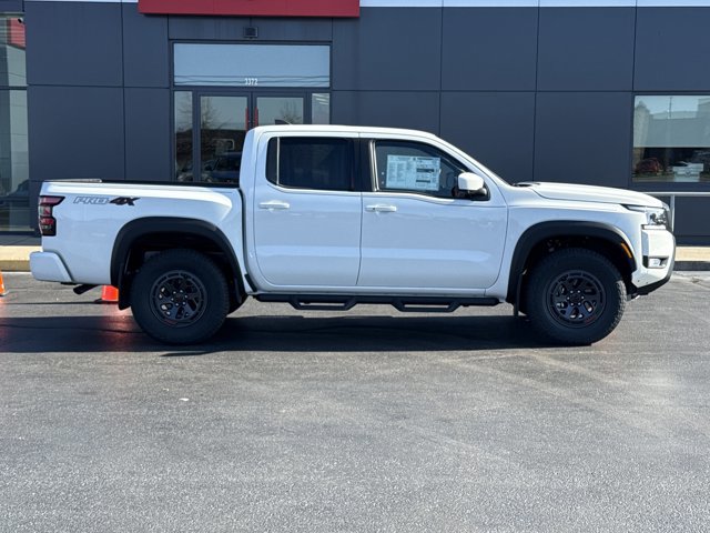 New 2026 Nissan Frontier PRO-4X w/ Pro-4x Convenience Package AWD/4WD image 2