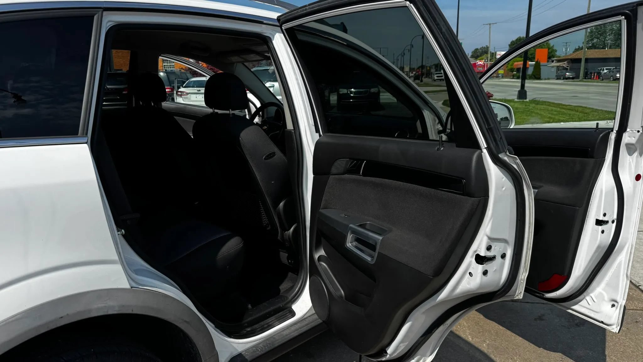 Used 2015 Chevrolet Captiva Sport LS FWD image 17