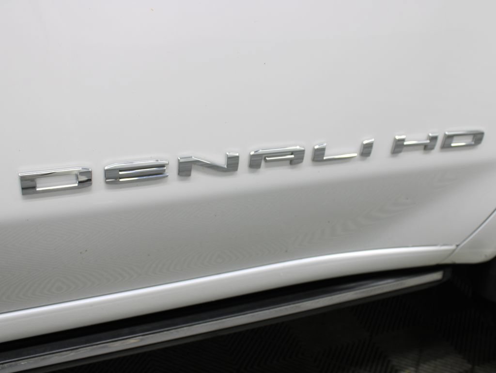 Used 2025 GMC Sierra 3500 Denali w/ Denali Reserve Package AWD/4WD image 59