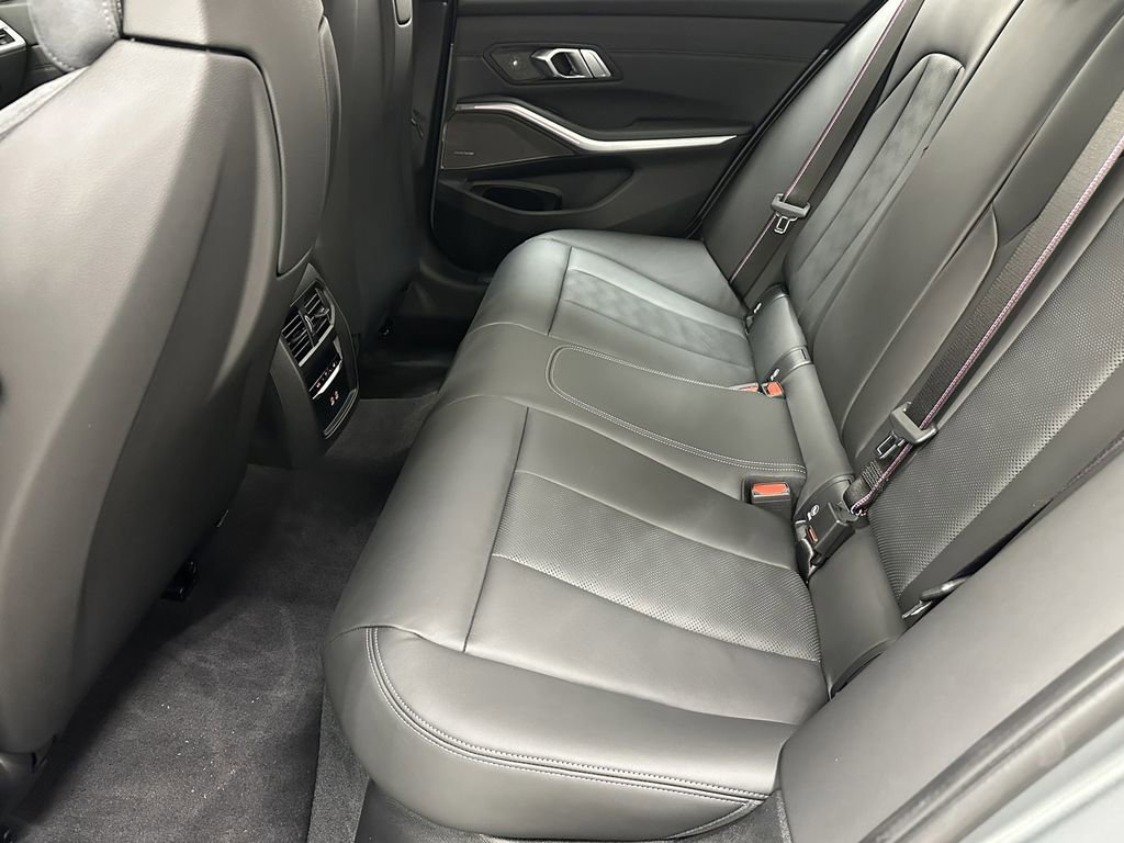 Used 2025 BMW M3 Competition w/ Executive Package image 26