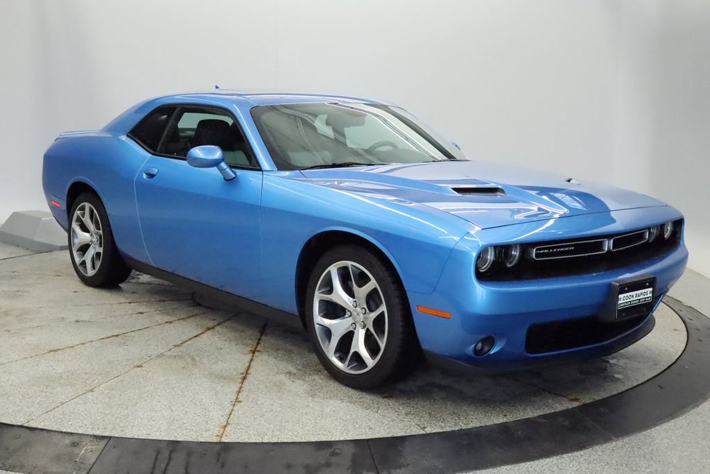 Used 2016 Dodge Challenger SXT Plus image 10