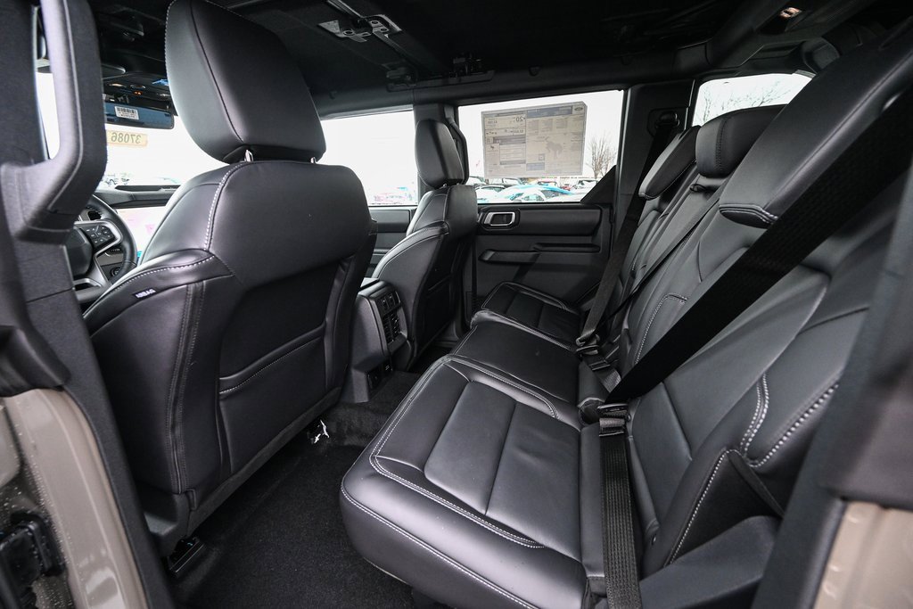 New 2025 Ford Bronco Outer Banks image 18