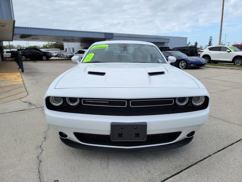 Used 2017 Dodge Challenger SXT Plus image 6