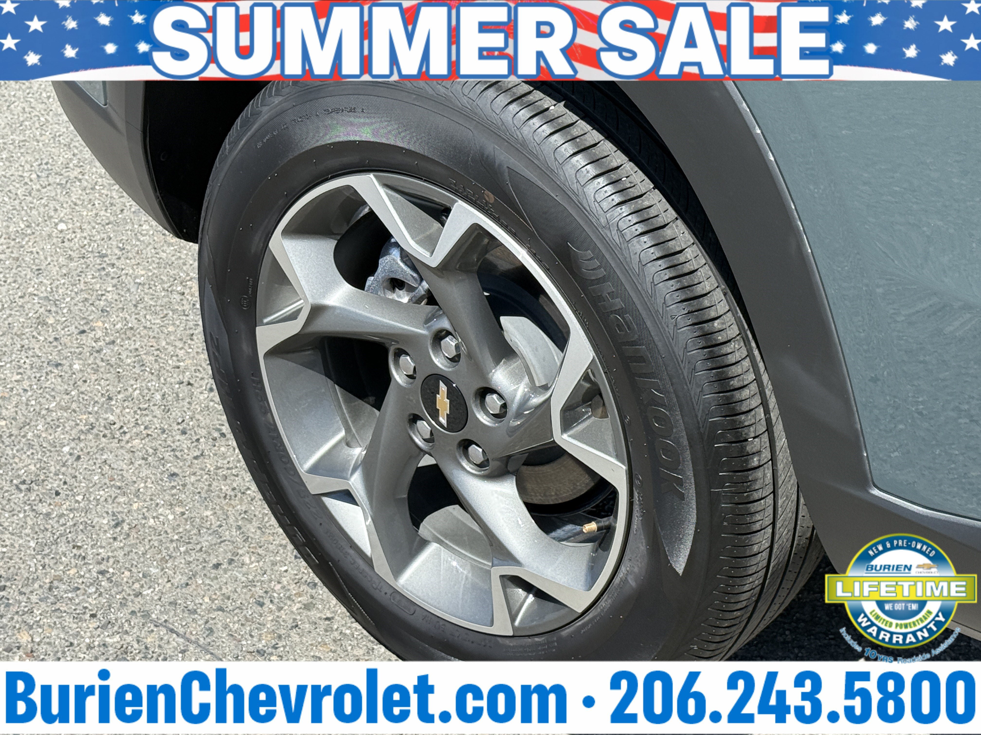 Used 2025 Chevrolet Trax LT FWD image 28