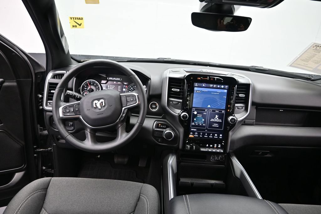 Used 2024 RAM 1500 Big Horn RWD image 21