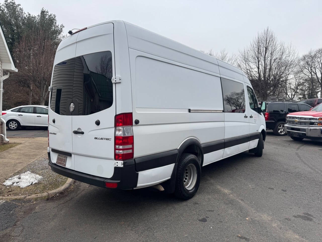 Used 2014 Freightliner Sprinter 3500 image 7