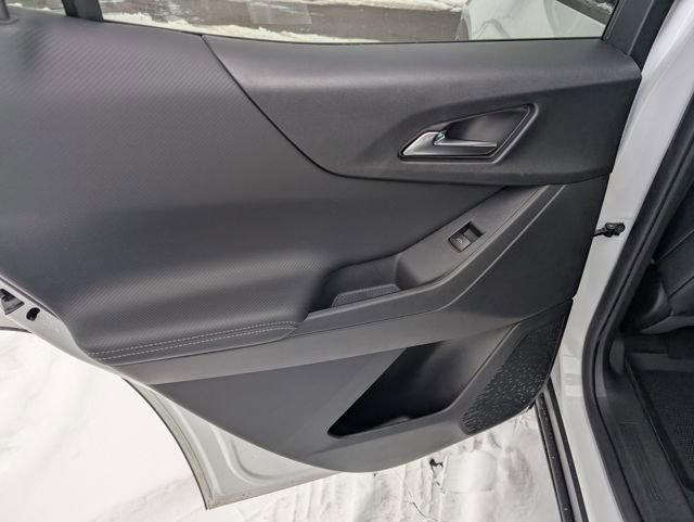 New 2026 Chevrolet Equinox LT w/ Convenience Package II image 10