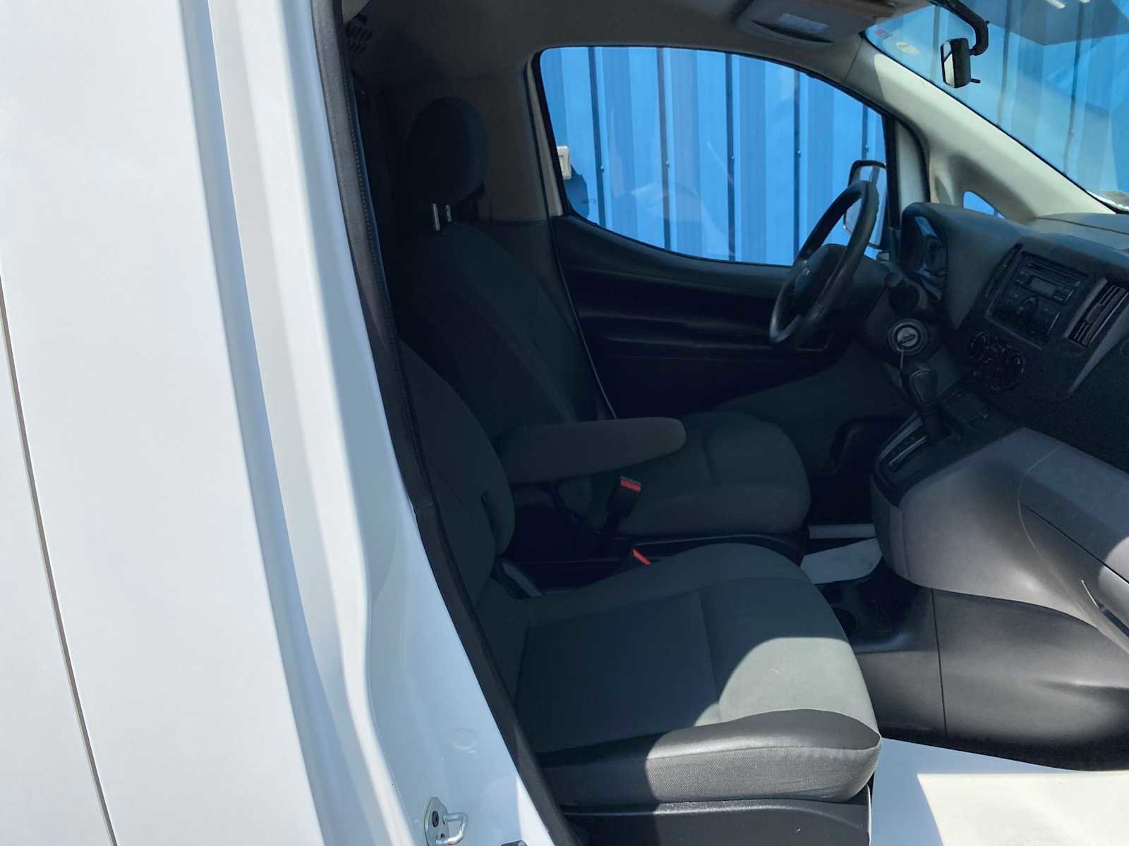 Used 2015 Chevrolet City Express LS FWD image 19