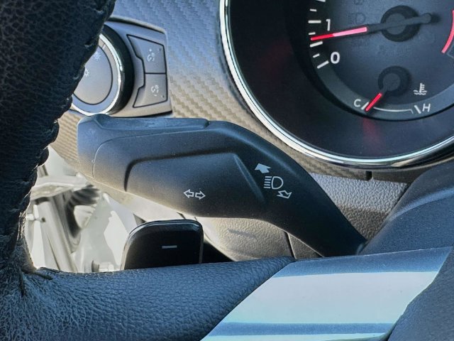 Used 2015 Ford Mustang Convertible w/ Equipment Group 051A RWD image 13
