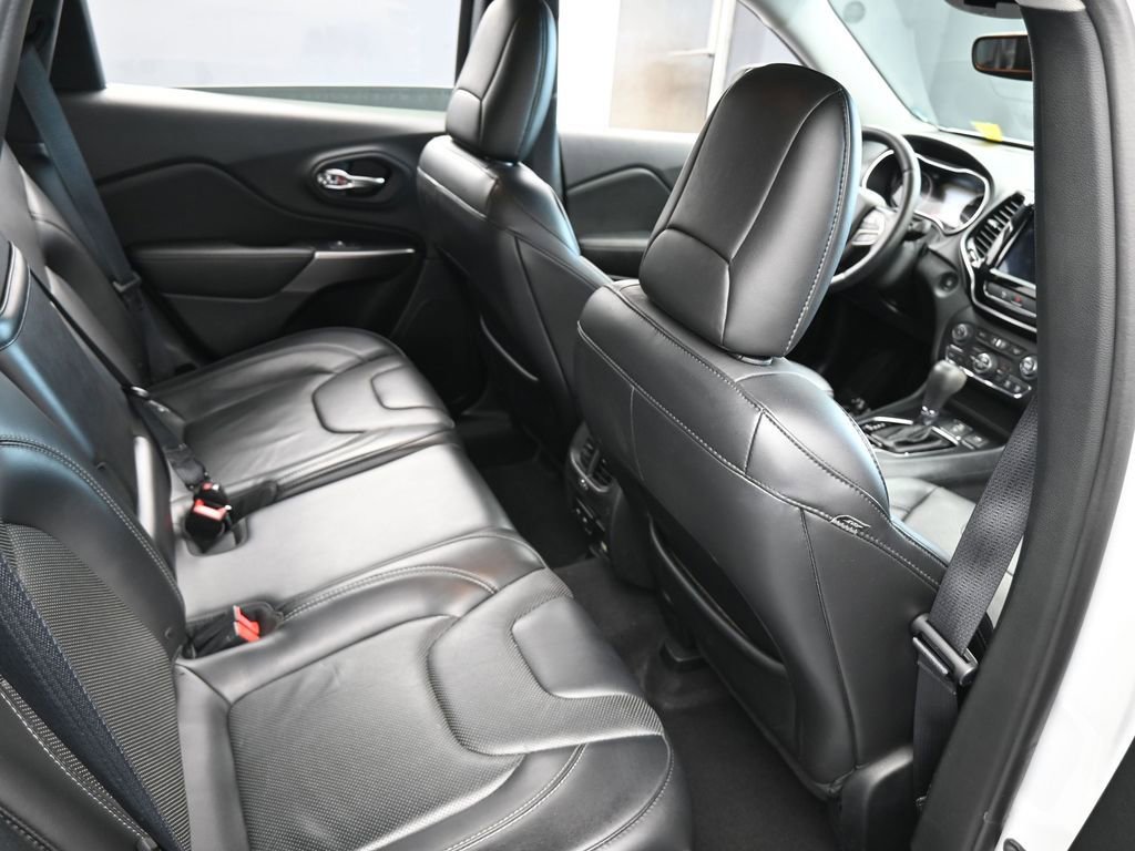 Used 2019 Jeep Cherokee Limited image 41