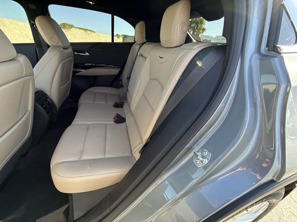 Used 2024 Cadillac XT4 Luxury image 24