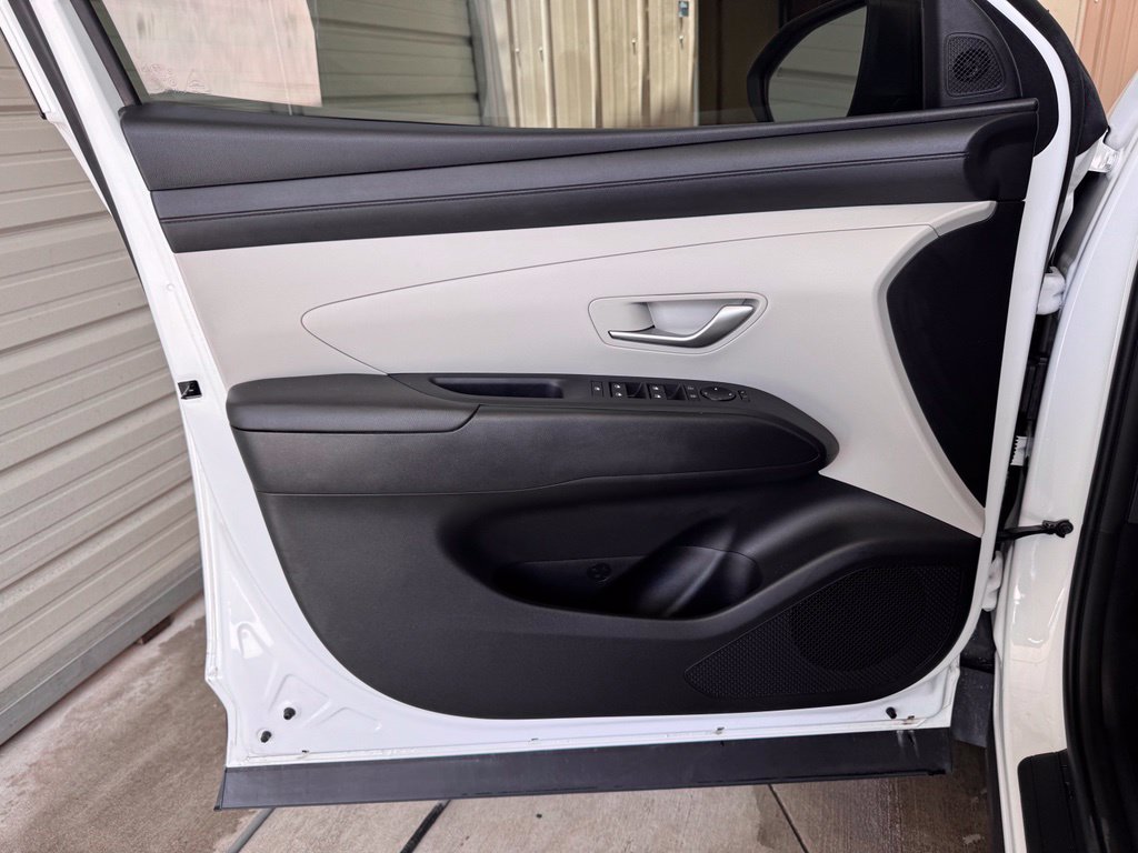 Certified 2025 Hyundai Tucson SE FWD image 20