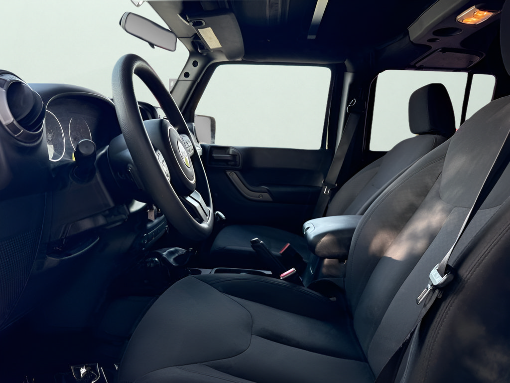 Used 2018 Jeep Wrangler Unlimited Sport AWD/4WD image 10