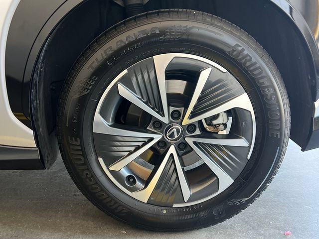 Used 2024 Lexus RZ 300e Premium w/ Accessory Package (2T) FWD image 10