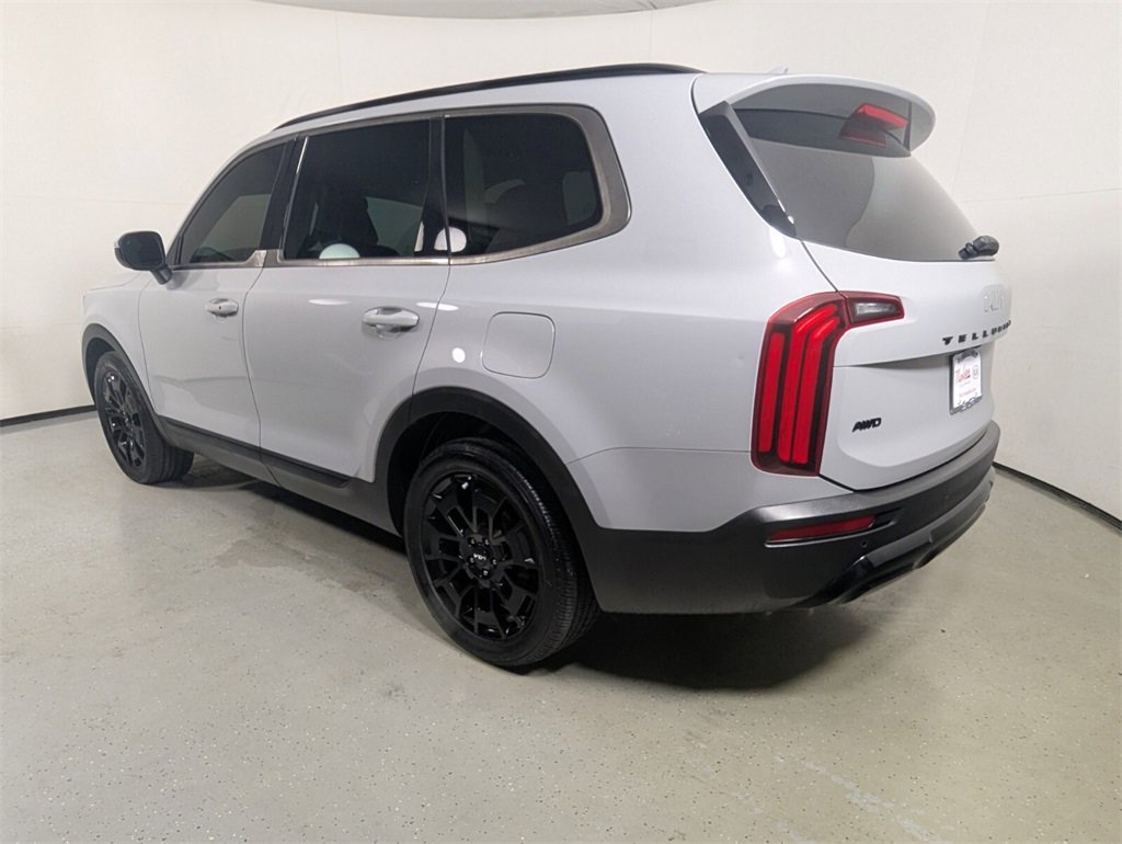 Used 2022 Kia Telluride EX w/ EX Premium Package image 5