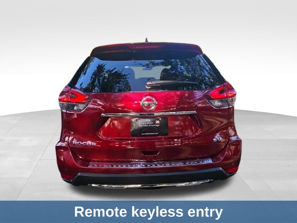 Used 2019 Nissan Rogue SV FWD image 4