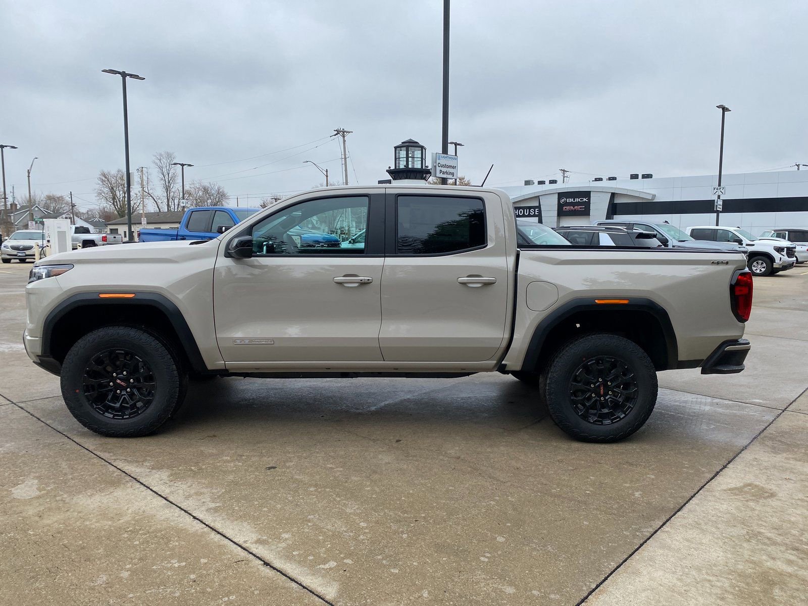 New 2026 GMC Canyon Elevation w/ Convenience Package image 8