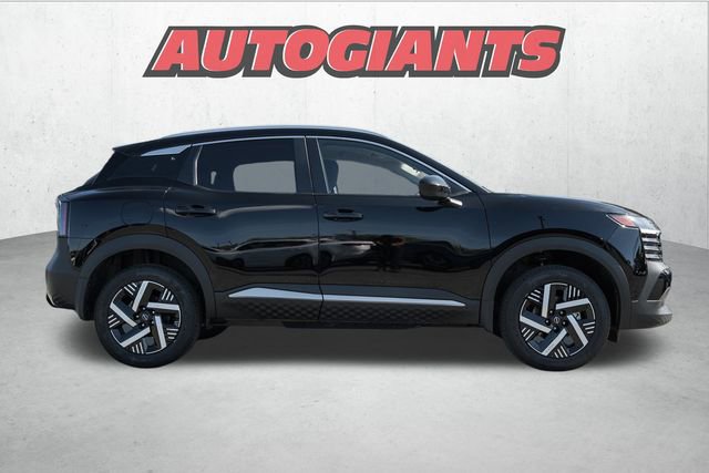 New 2026 Nissan Kicks SV image 3