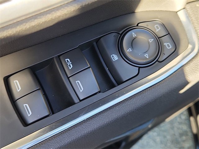 Used 2025 Chevrolet Silverado 2500 LT image 23